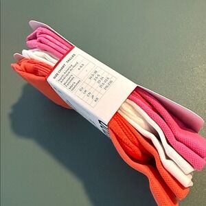 Lululemon Power Stride Crew Socks 3 Pack Size SMALL NWT